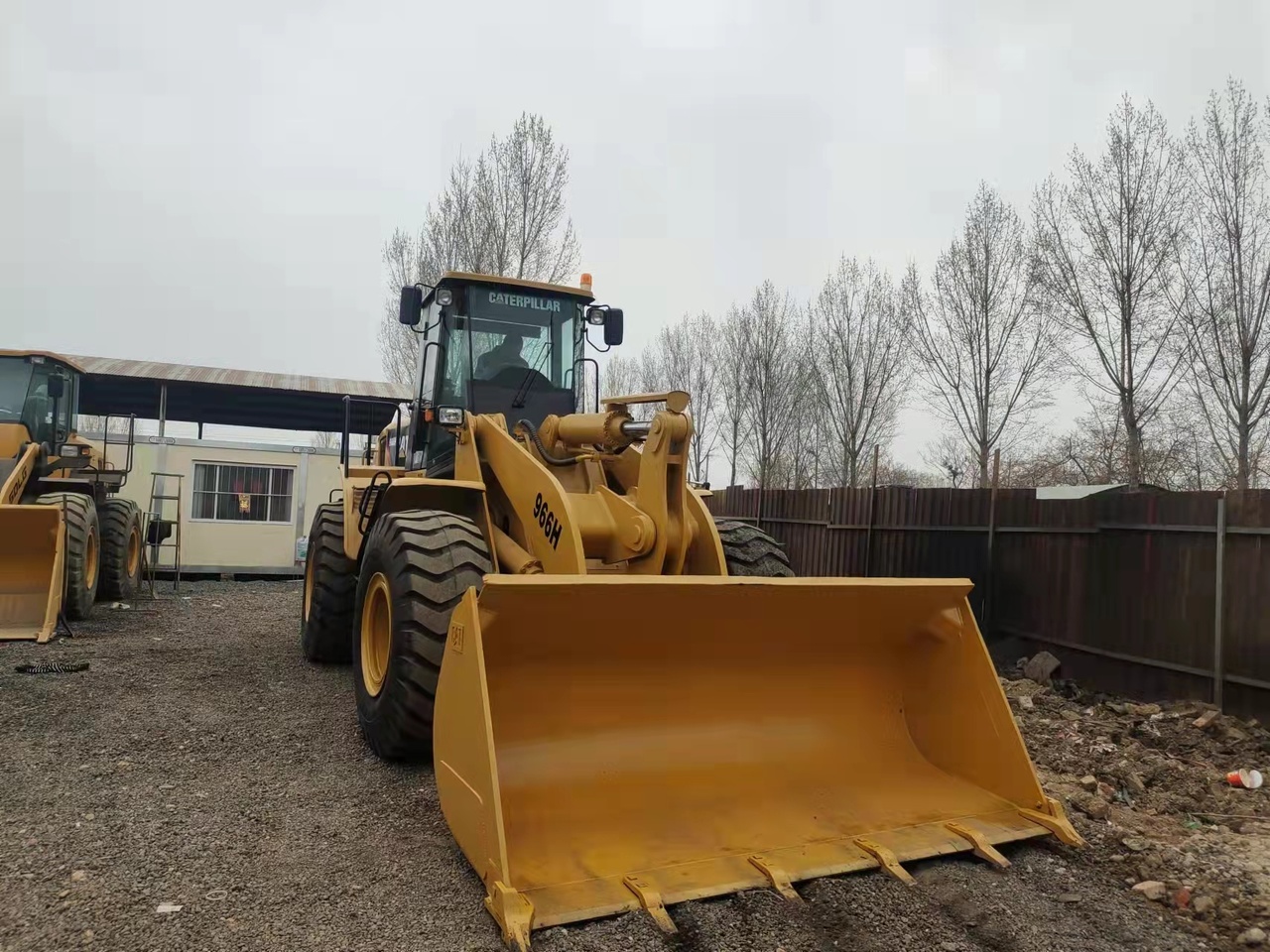 Wheel loader CATERPILLAR 966H