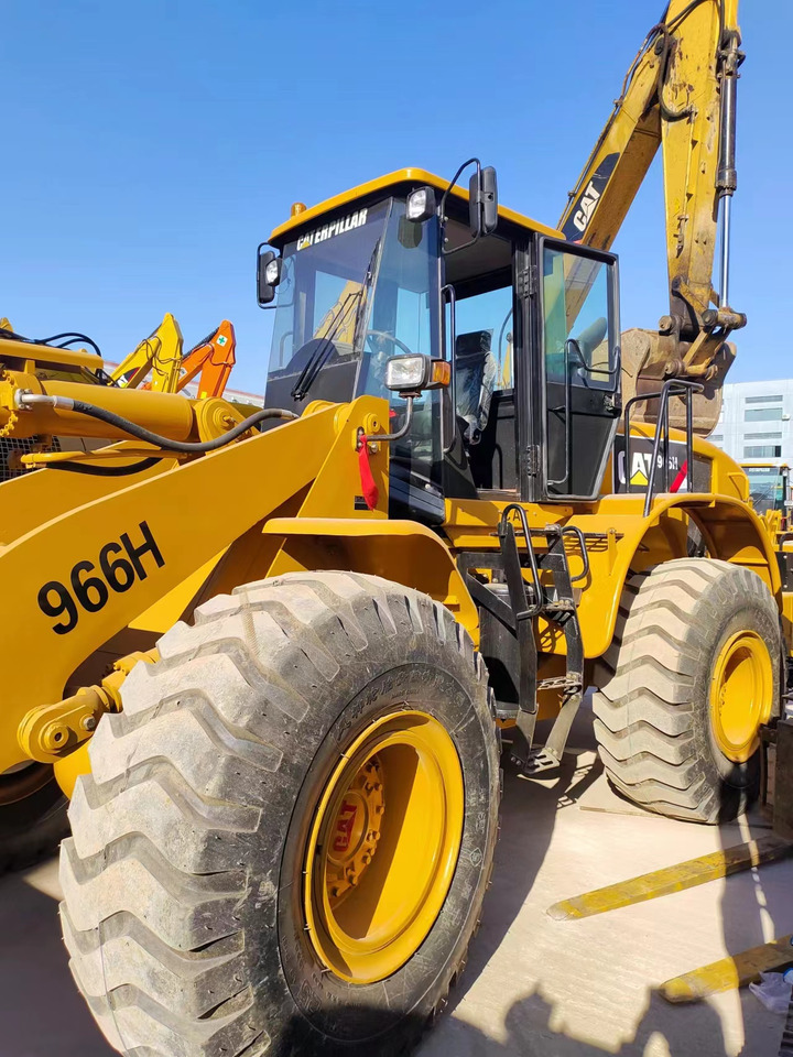 Wheel loader CATERPILLAR 966H