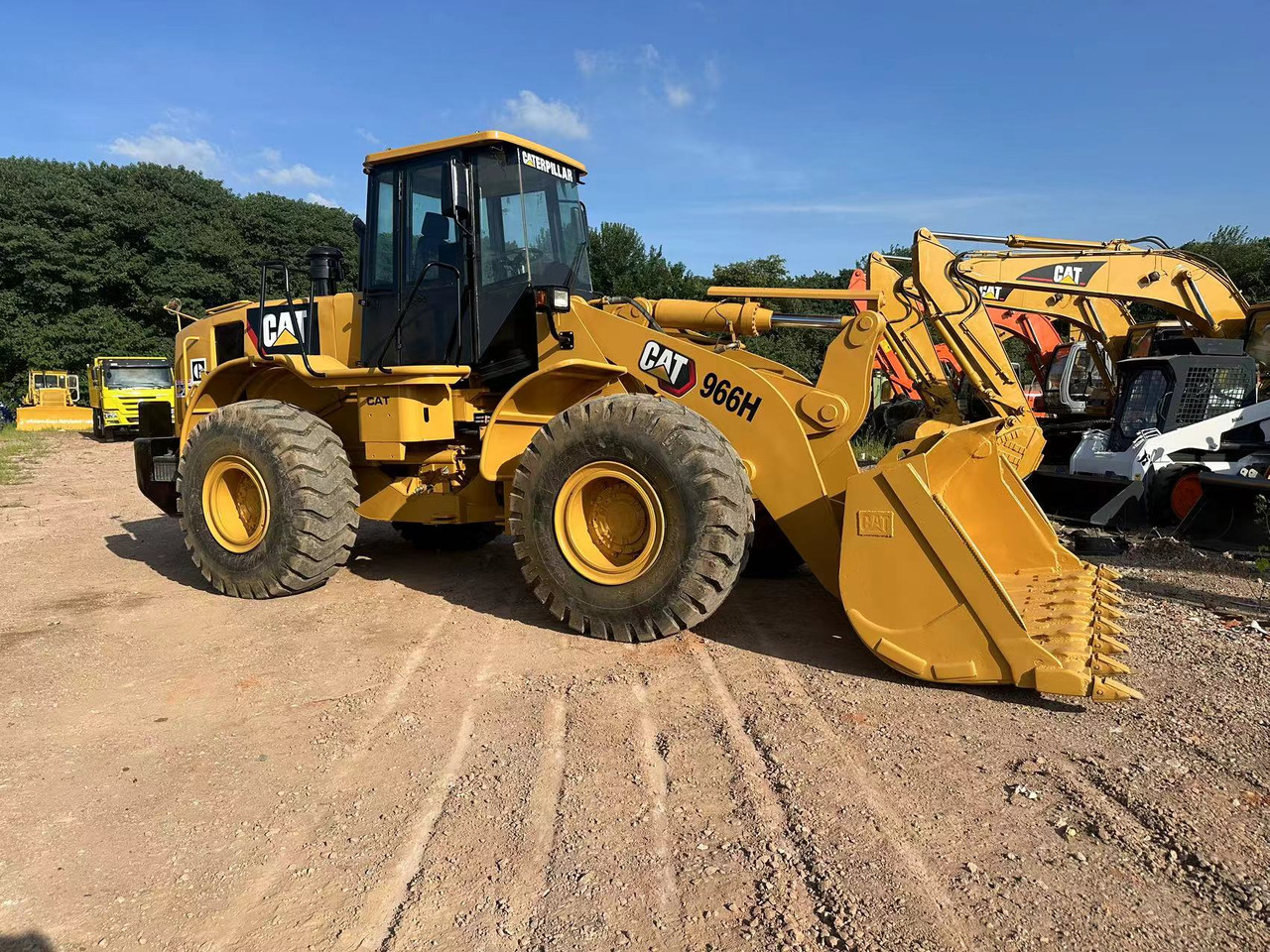 Wheel loader CATERPILLAR 966H