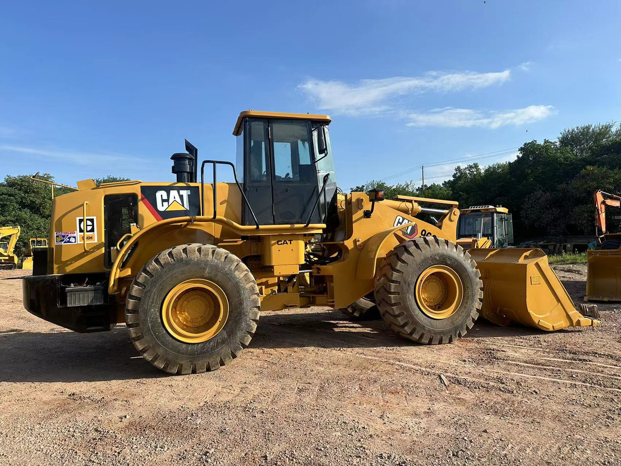 Wheel loader CATERPILLAR 966H