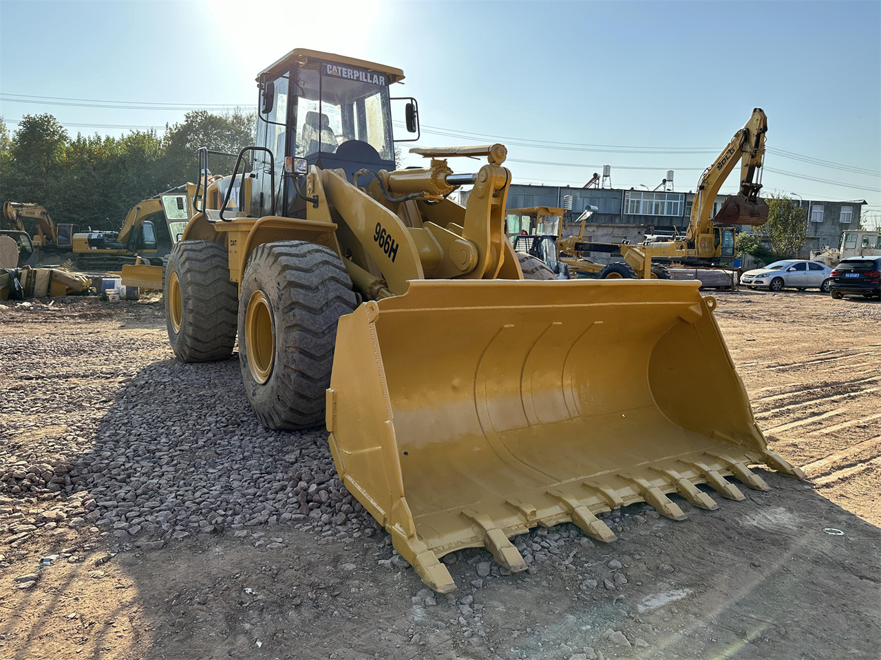 Wheel loader CATERPILLAR 966H