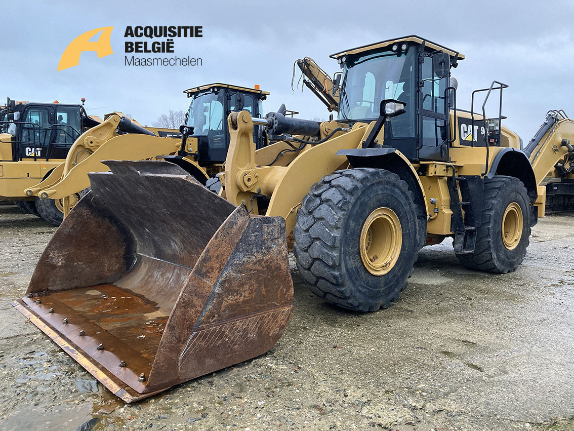 Wheel loader CATERPILLAR 966M