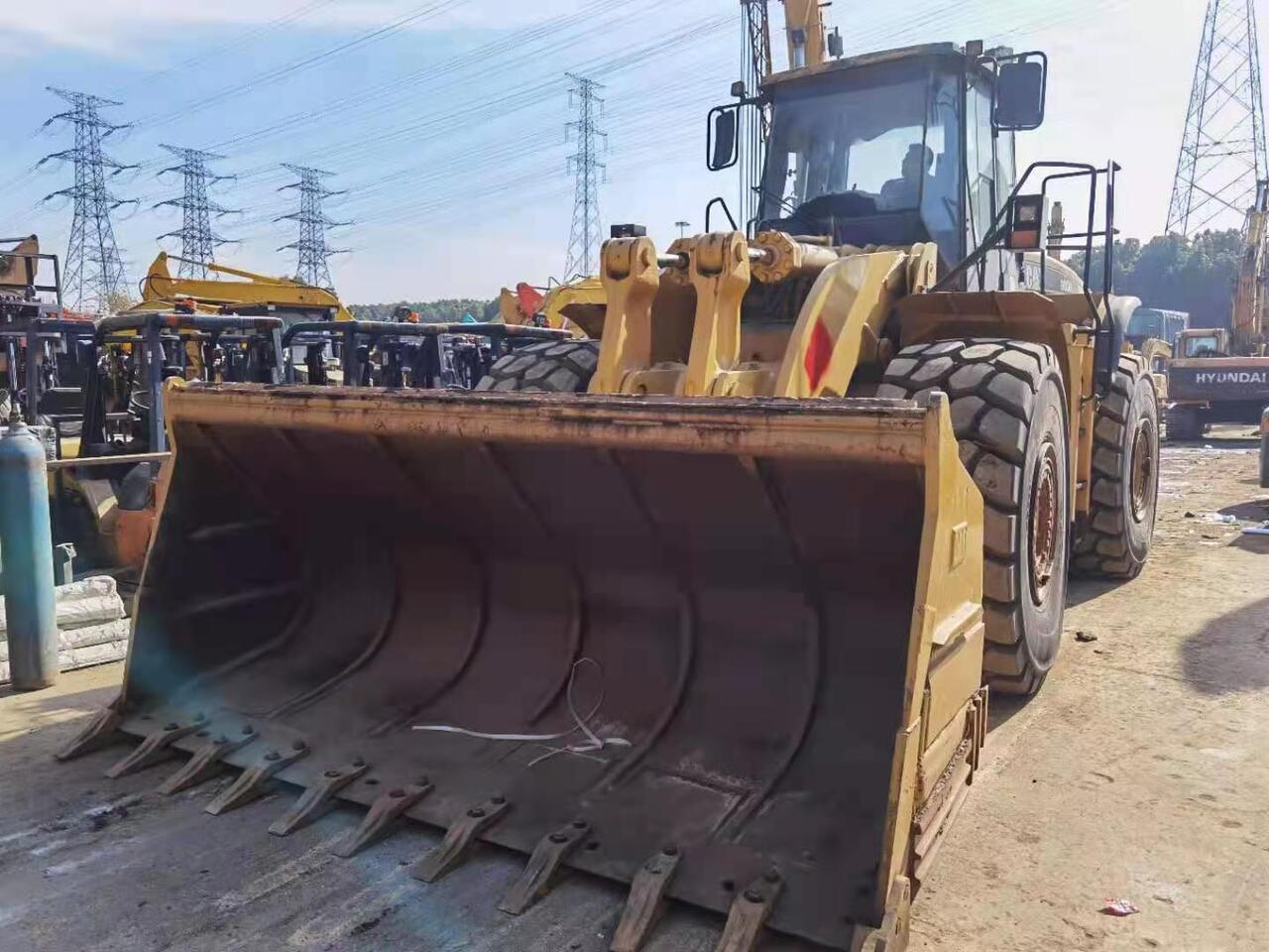 Wheel loader CATERPILLAR 980H