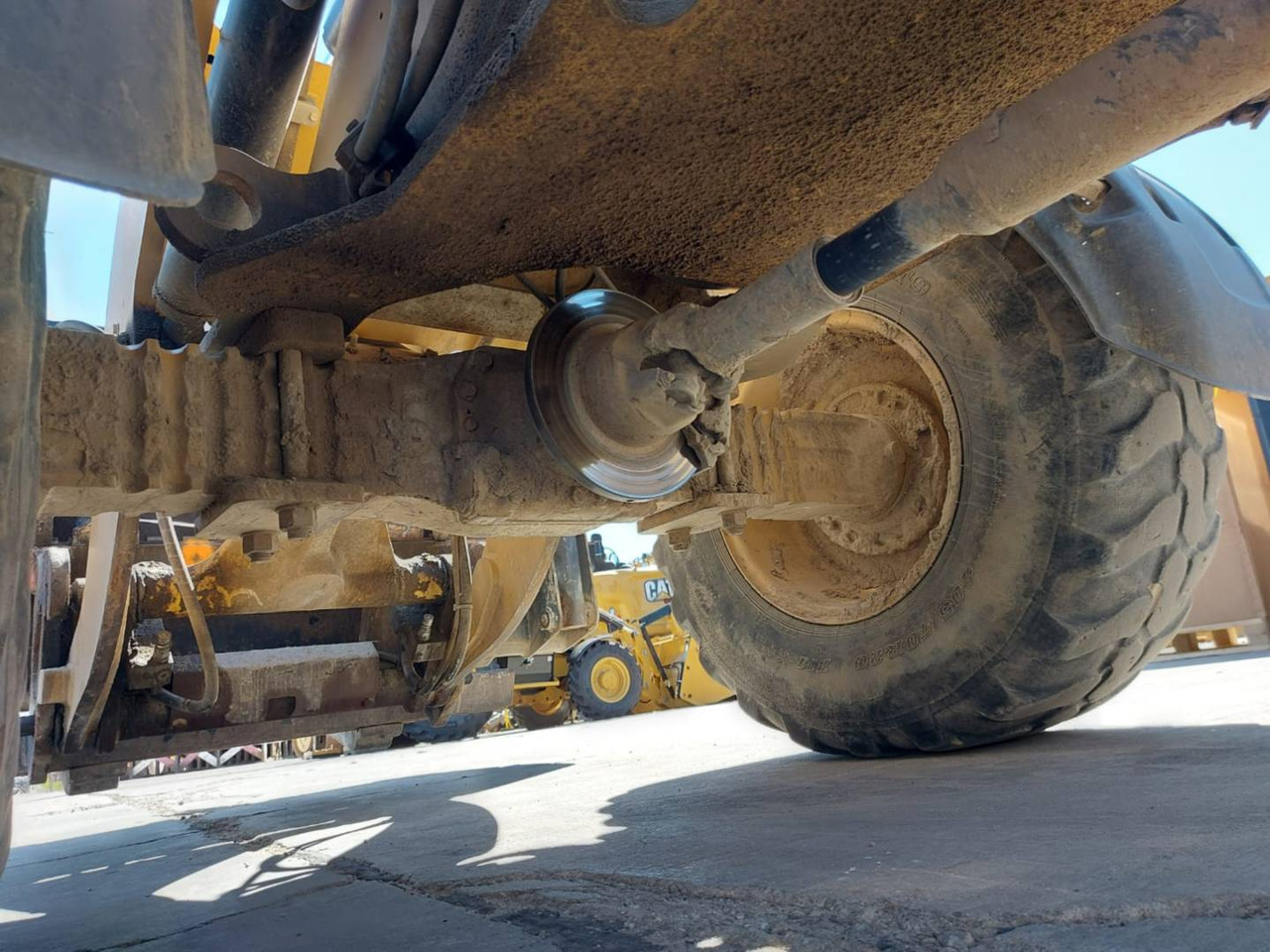 Wheel loader CAT 908H2