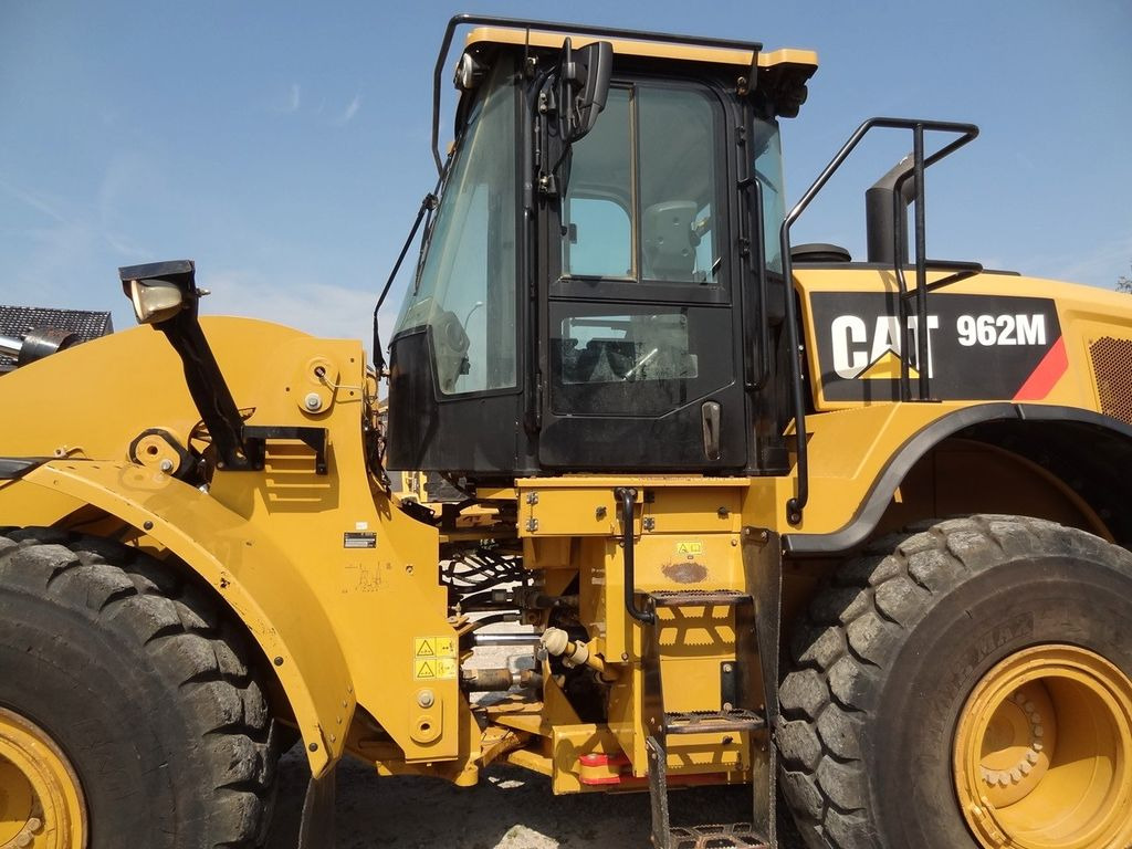 Wheel loader CAT 962 M