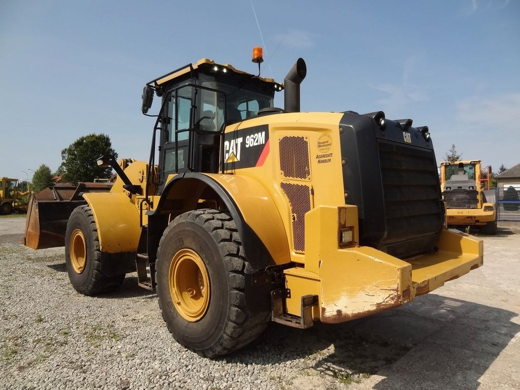 Wheel loader CAT 962 M