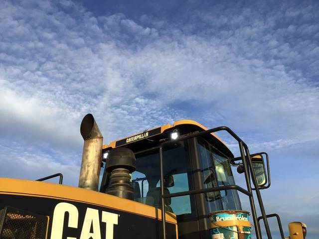 Wheel loader CAT 966G