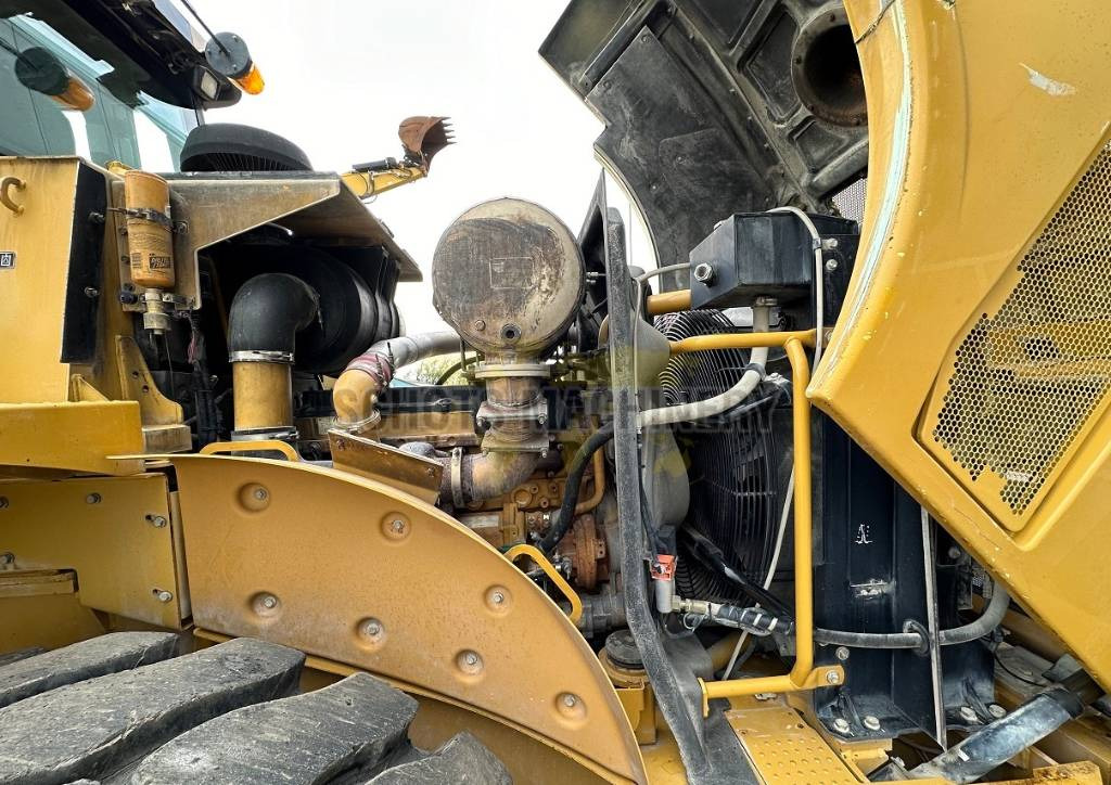 Wheel loader CAT 966 H