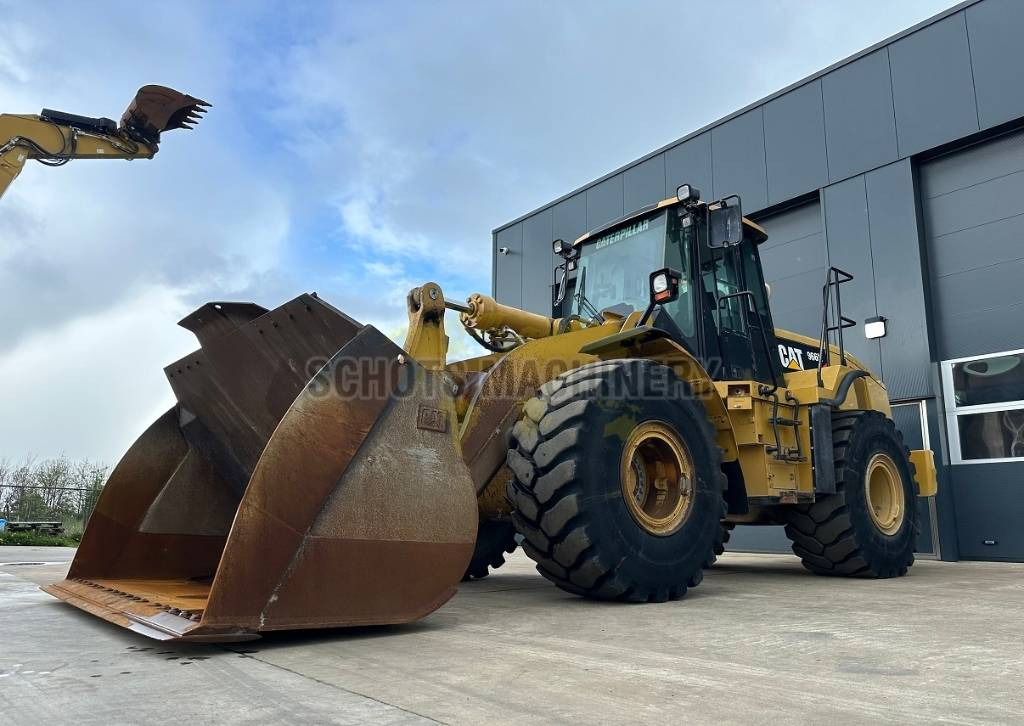 Wheel loader CAT 966 H