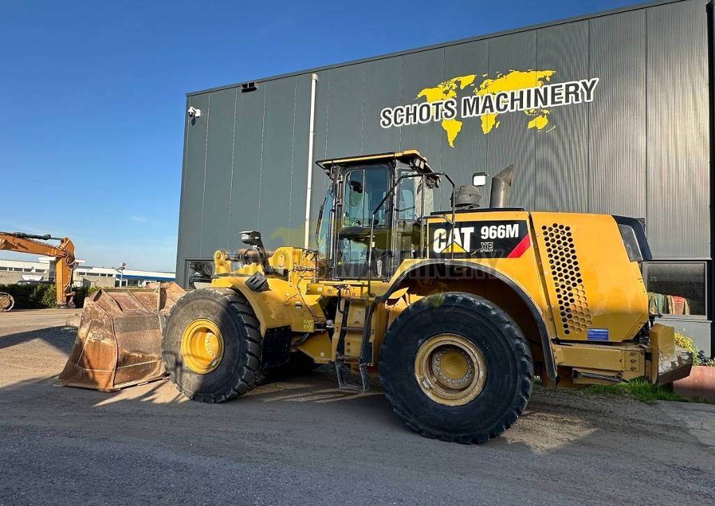 Wheel loader CAT 966 M