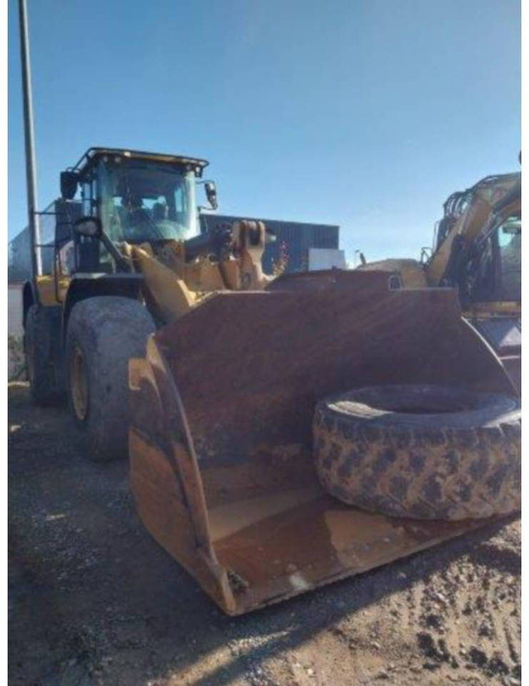 Wheel loader CAT 972M XE