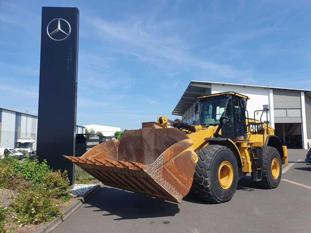 Wheel loader CAT 972M XE / 2019 / 9.497h / Servicevertrag