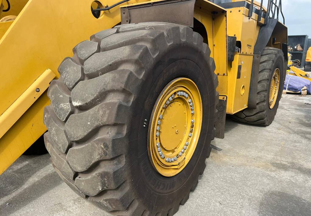 Wheel loader CAT 988 K