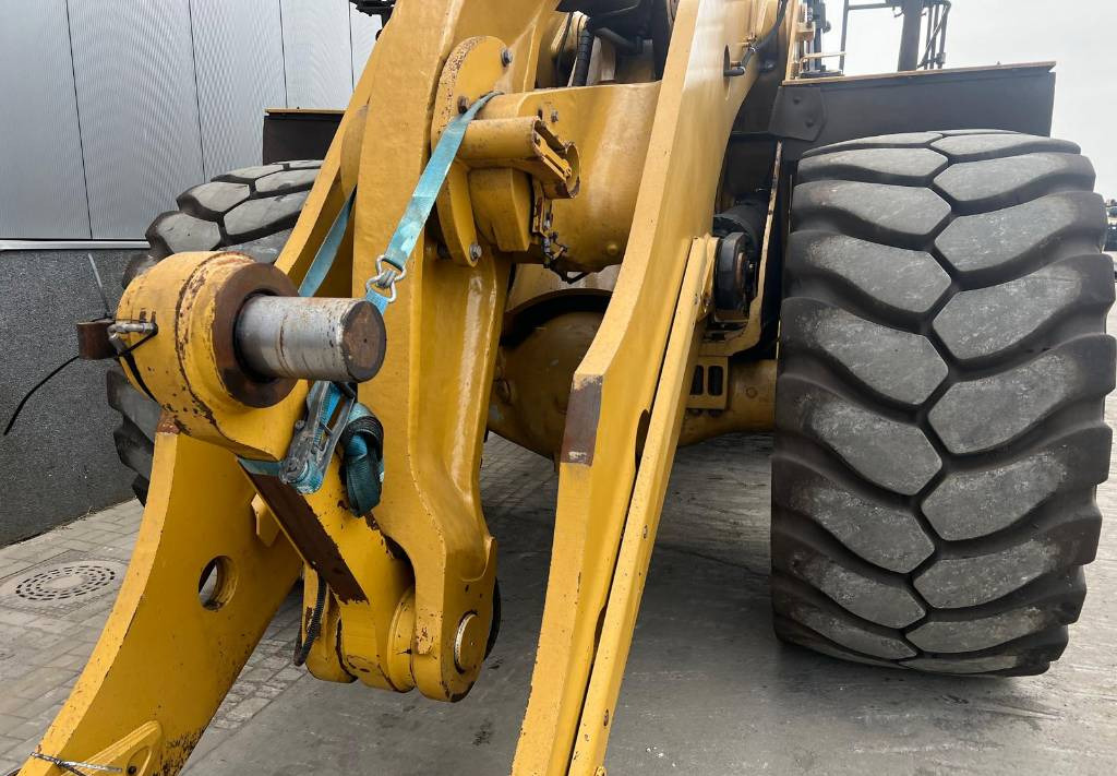 Wheel loader CAT 988 K