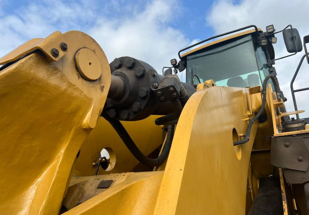 Wheel loader CAT 988 K