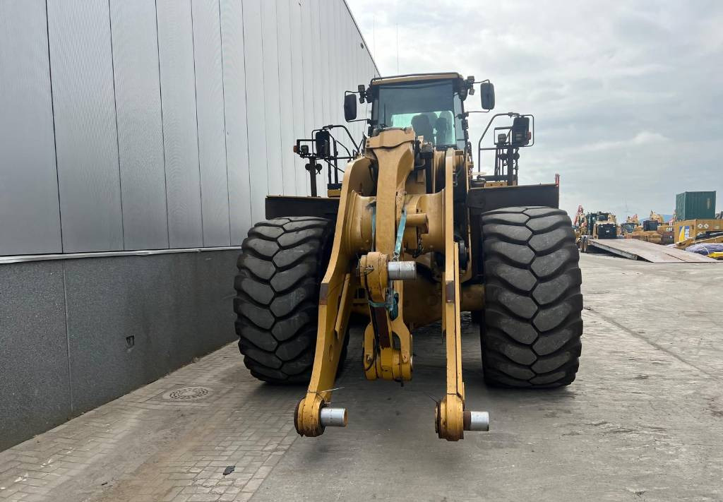 Wheel loader CAT 988 K