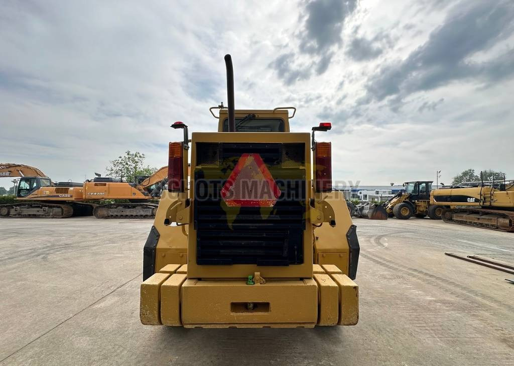 Wheel loader CAT IT 28 B