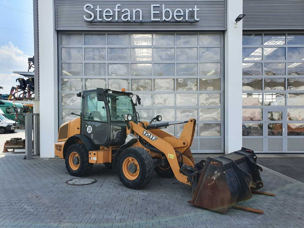 Wheel loader Case 121F / nur 1.985h / Gabel + Schaufel / 2016