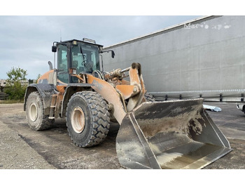 Wheel loader Case 821E