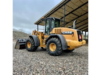 Wheel loader Case 821E