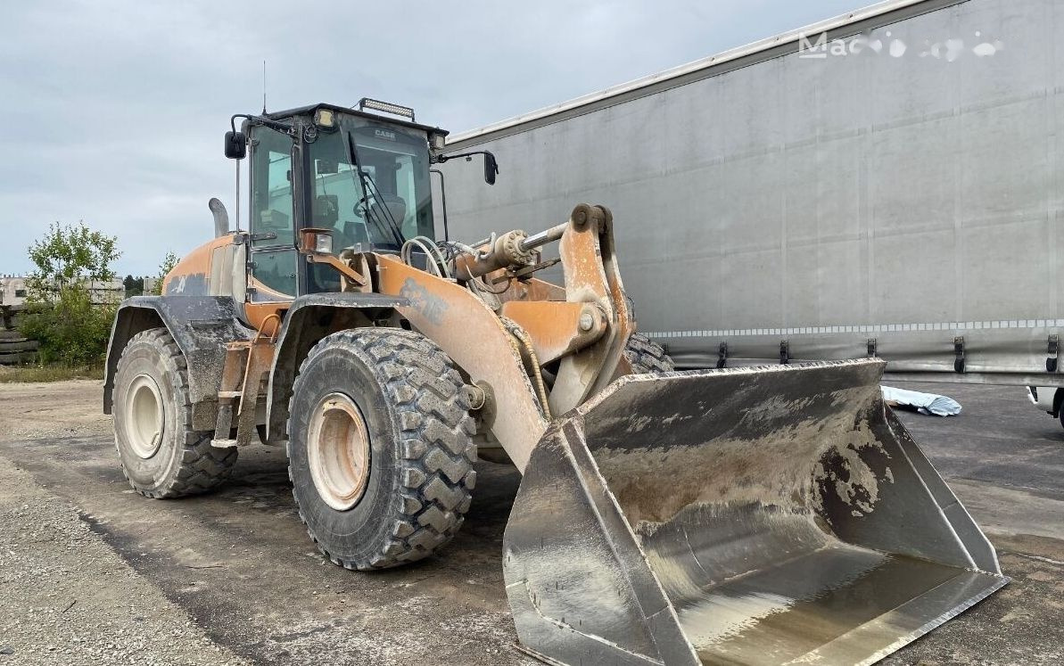 Wheel loader Case 821E