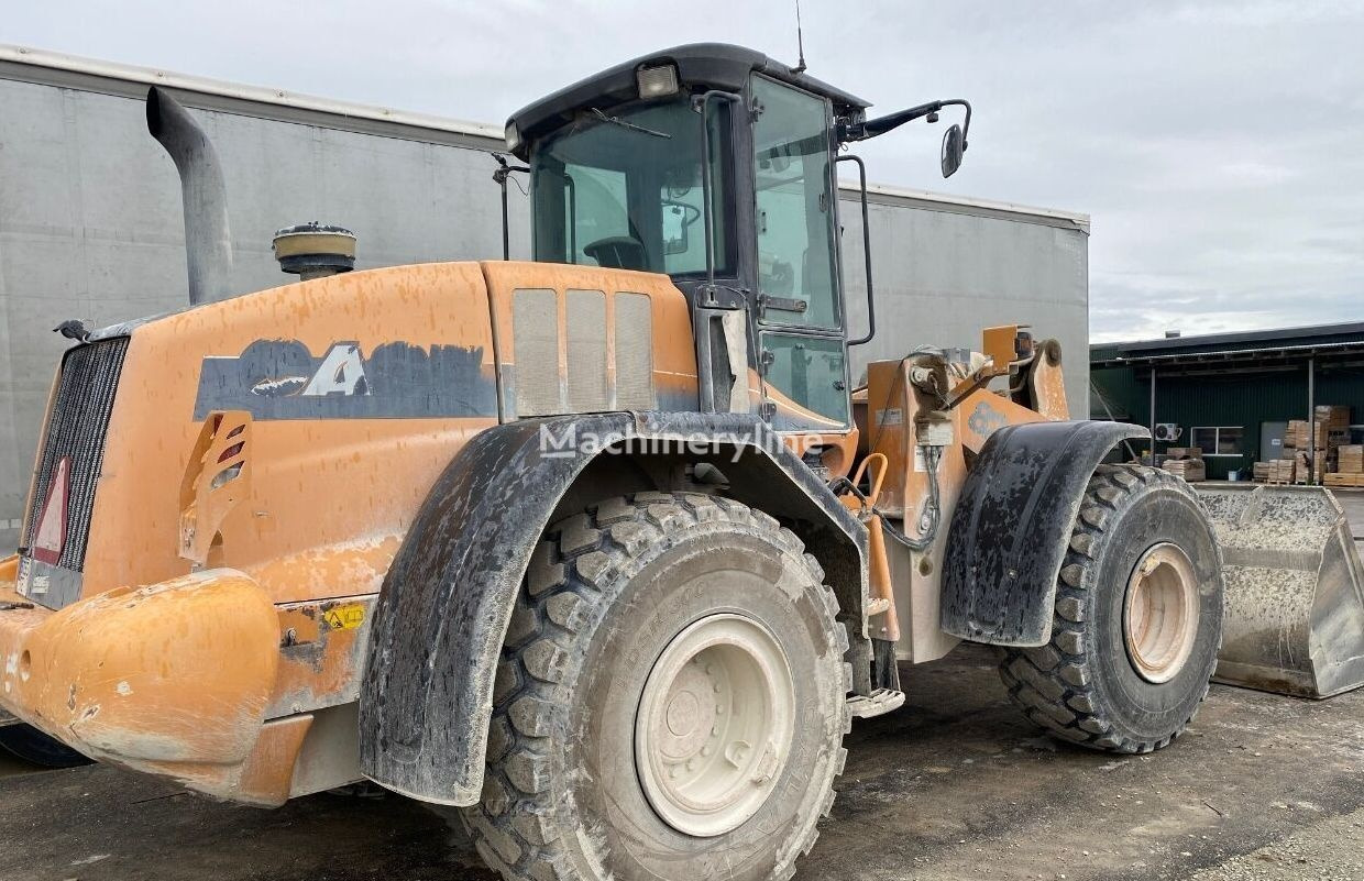 Wheel loader Case 821E