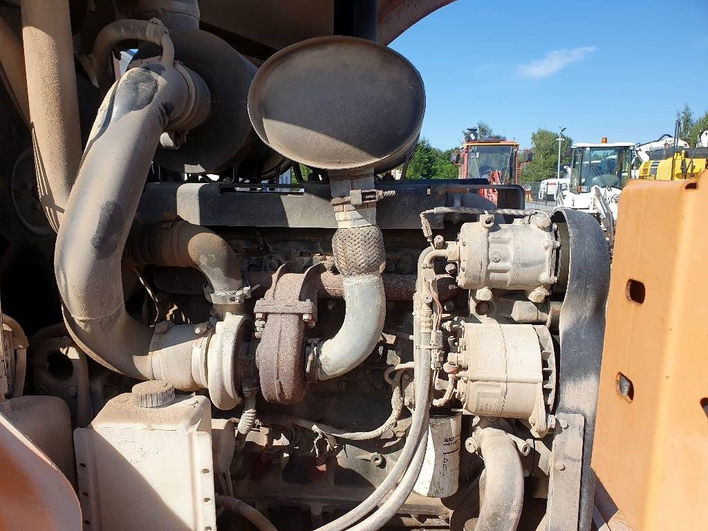 Wheel loader Case 821 E