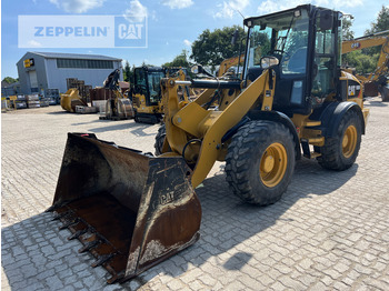 Wheel loader Cat 908M 