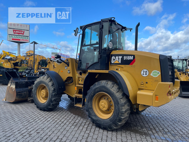 Wheel loader Cat 918M