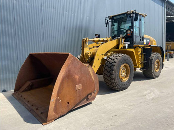 Wheel loader Cat 938H