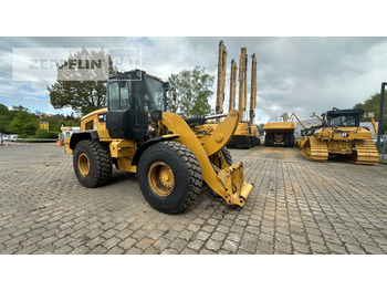 Wheel loader Cat 938M 