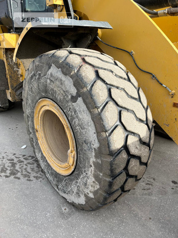 Wheel loader Cat 950M