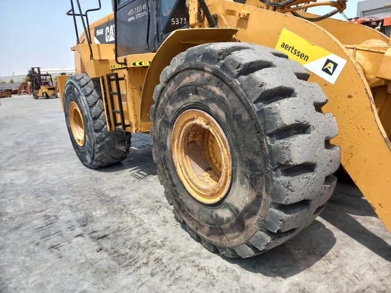 Wheel loader Cat 966 H (Abu Dhabi)