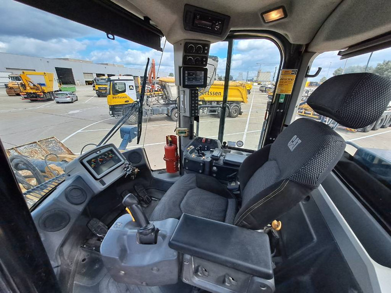 Wheel loader Cat 980M