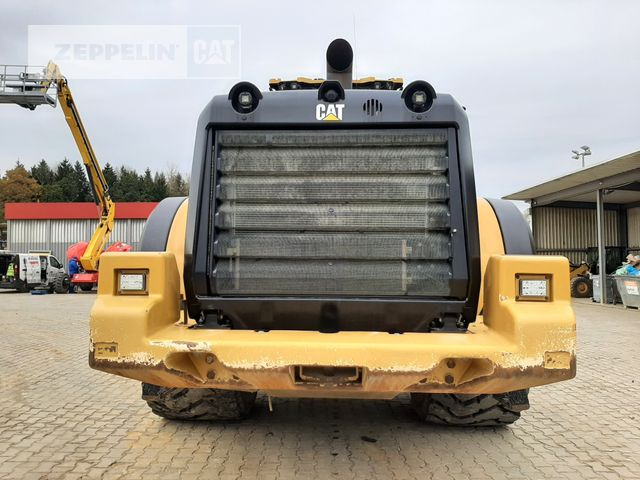 Wheel loader Cat 982M