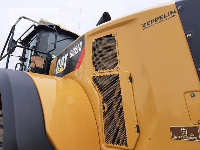 Wheel loader Cat 982M