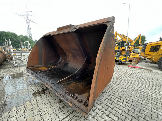 Wheel loader Cat 982M