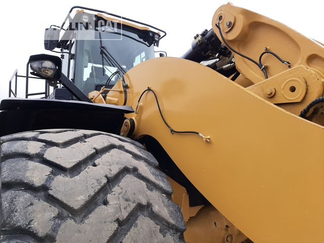 Wheel loader Cat 982M