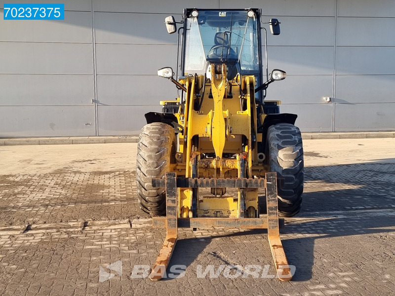 Wheel loader Caterpillar 918 M BUKCET + FORKS + A/C