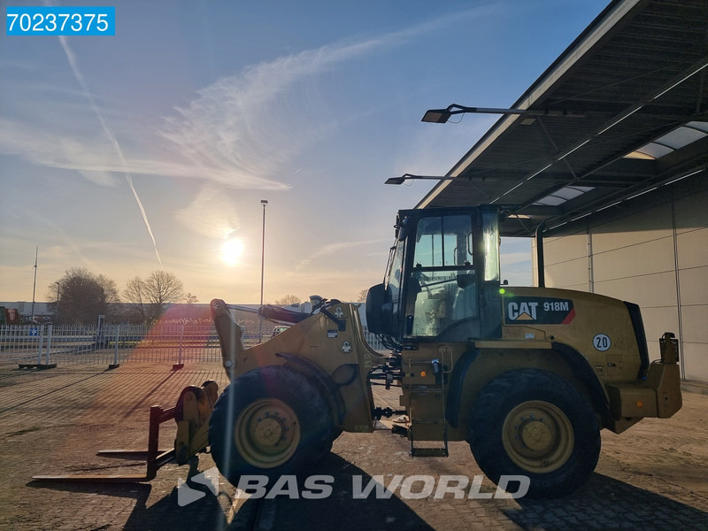 Wheel loader Caterpillar 918 M BUKCET + FORKS + A/C