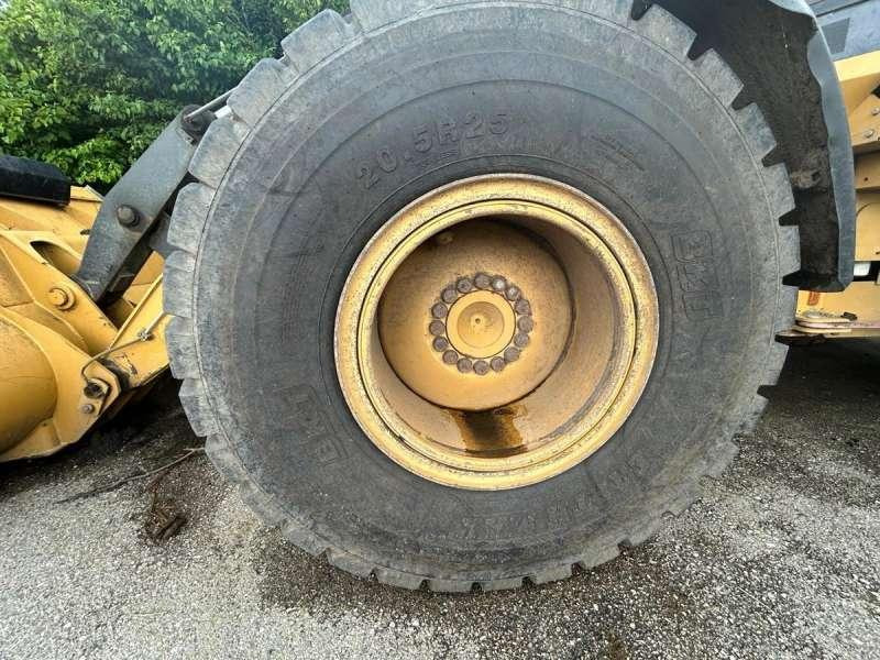 Wheel loader Caterpillar 924G MACHINE SUISSE