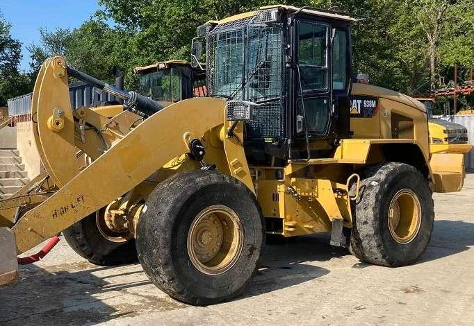 Wheel loader Caterpillar 938M