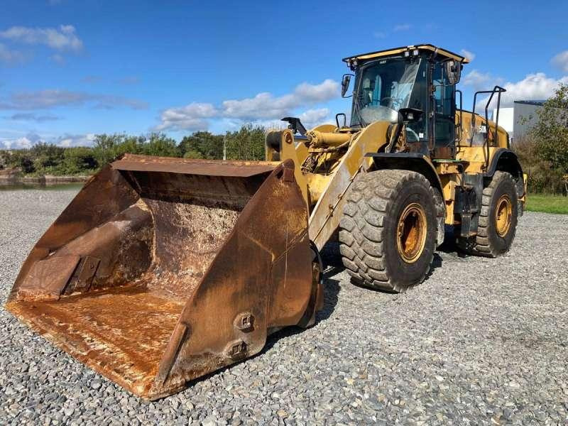 Wheel loader Caterpillar 950M