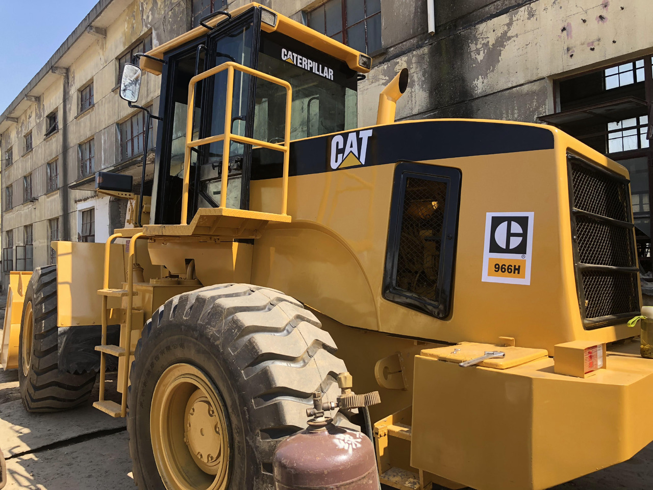 Wheel loader Caterpillar 966H