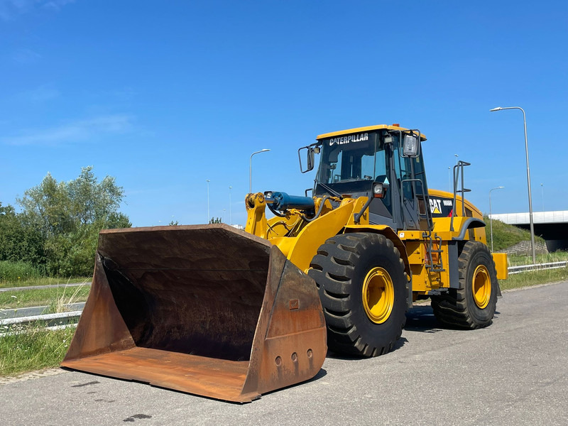 Wheel loader Caterpillar 966H