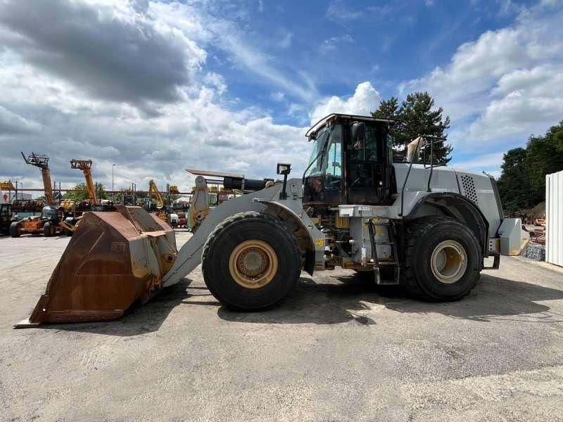 Wheel loader Caterpillar 972K