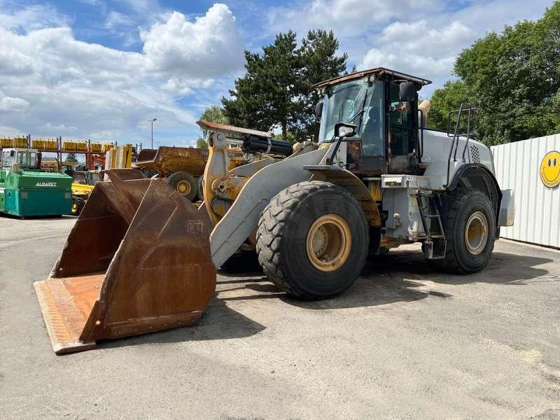 Wheel loader Caterpillar 972K