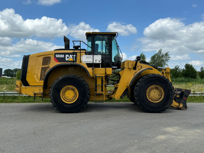 Wheel loader Caterpillar 980M