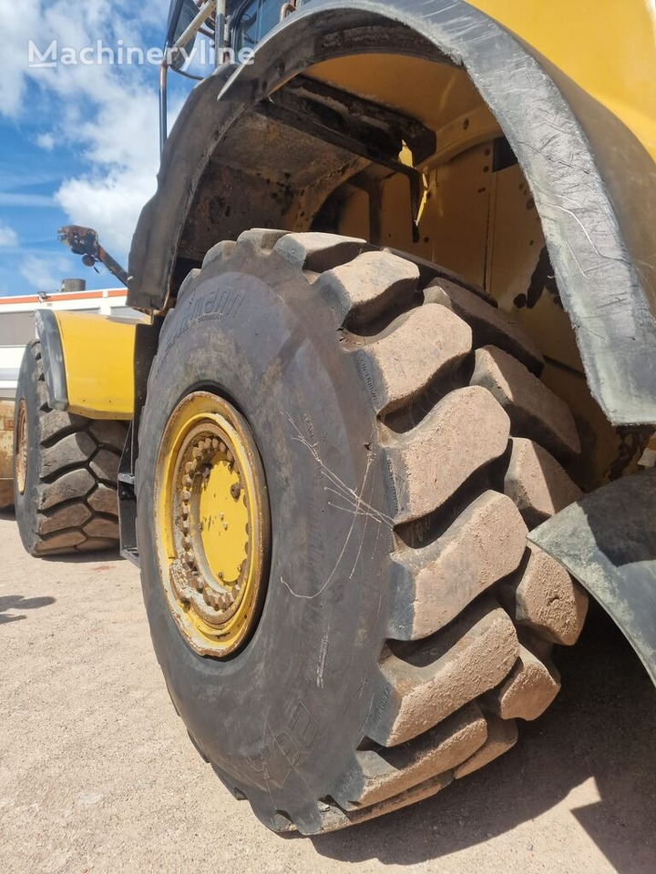 Wheel loader Caterpillar 980M