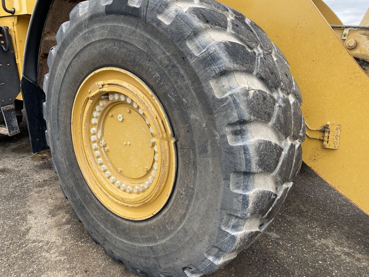 Wheel loader Caterpillar 982M 1er Main Certificat CE